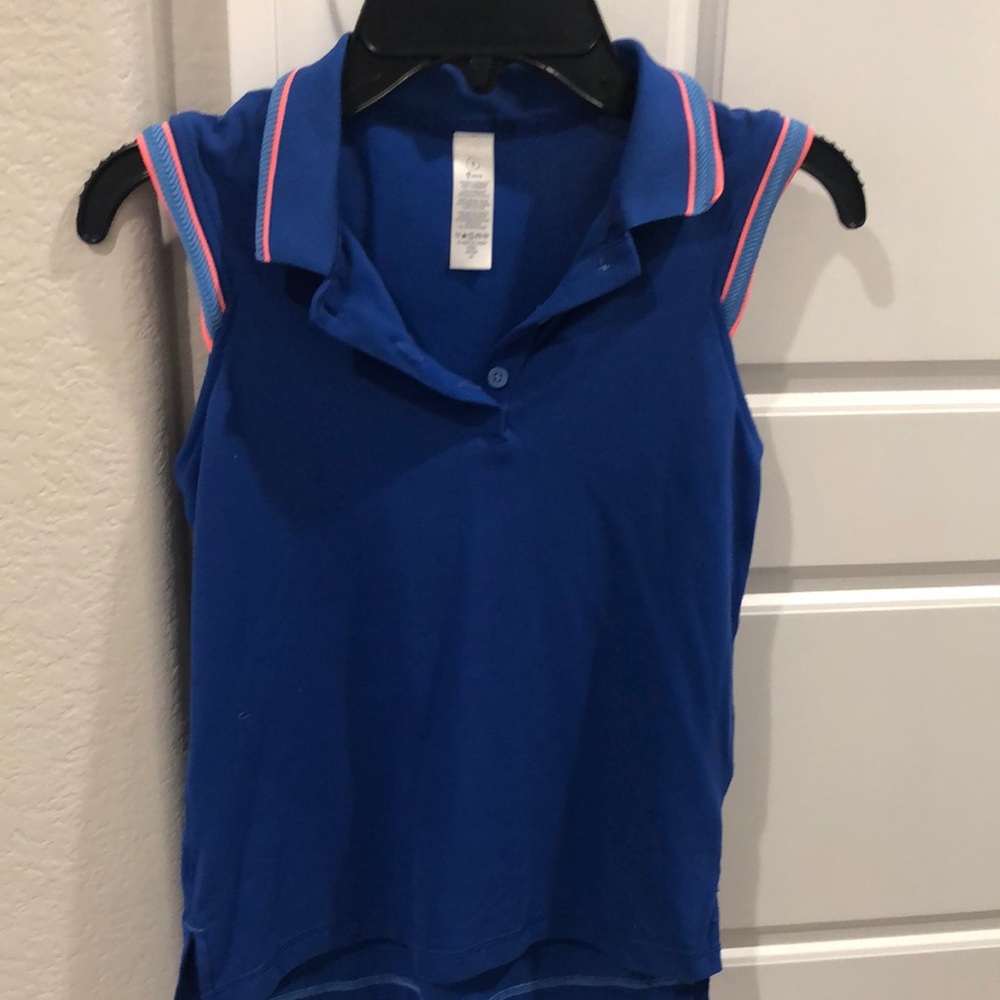 Ivivva top